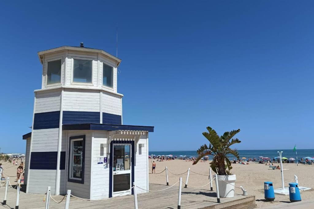Apartamento, Estudio En La Playa Playa de Gandia Ngoại thất bức ảnh